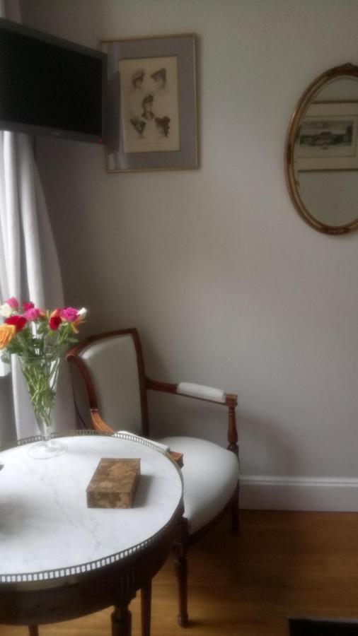 Chambre De Flore Bed & Breakfast Versailles Luaran gambar